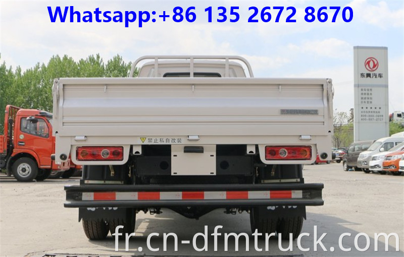 3 Tons Diesel Cargo Truck4